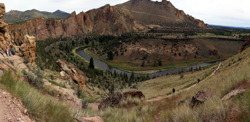 [Staender Ridge and The Gorge, from Above Red Wall]